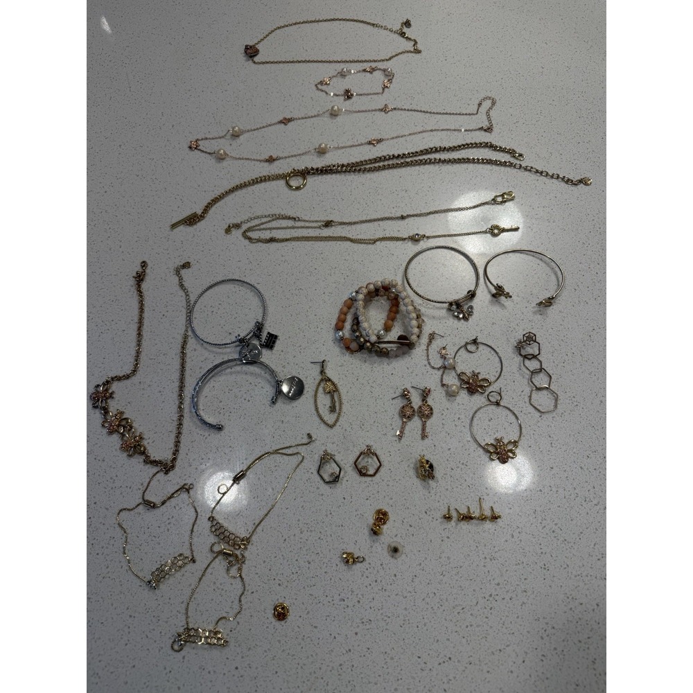 Vintage Mary Kay Cosmetics Jewelry Lot 29 Pcs